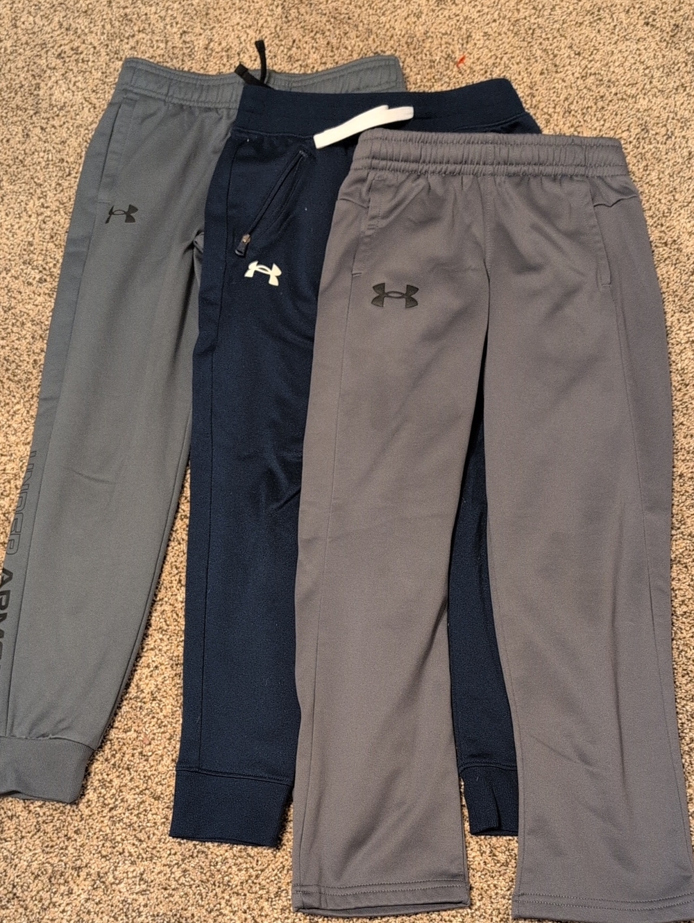 Under Armour Kids Sweatpants Trio in Gray & Navy